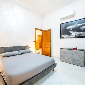 Camera 'dolphin' - Eleganza E Tranquillita Guest house