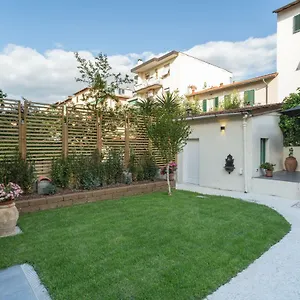 Le Stanze Di Carla! Bagno Privato, Cucina In Comune Affittacamere